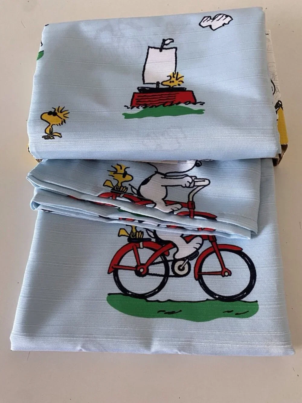 Peanuts snoopy woodstock
